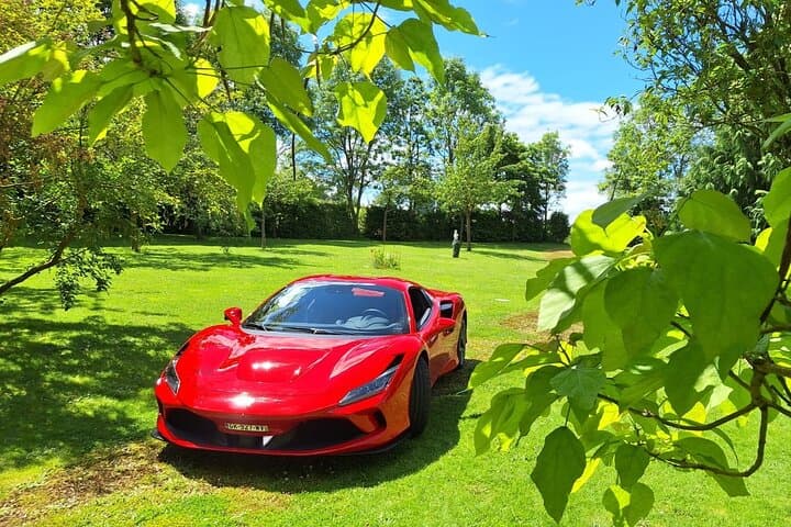 Ferrari F8 Spider Drive: Chevreuse Valley Luxury Escape from Paris photo 4