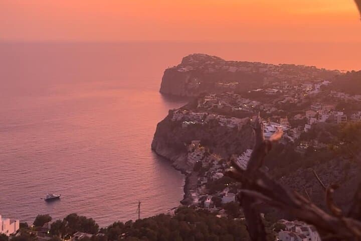 Exclusive Mallorca Sunset Viewpoint with Live DJ — Tapas, Tunes & Panoramic Views photo 2