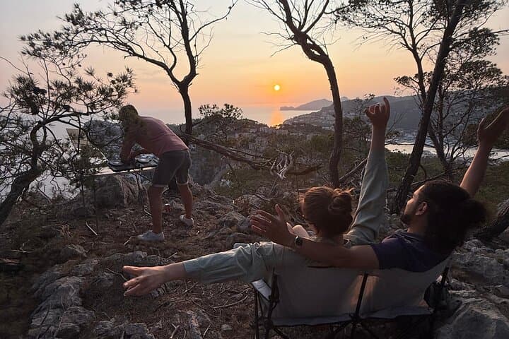 Exclusive Mallorca Sunset Viewpoint with Live DJ — Tapas, Tunes & Panoramic Views photo 4