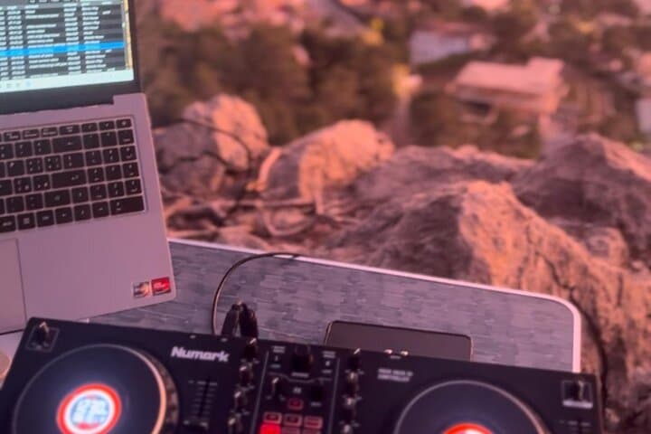 Exclusive Mallorca Sunset Viewpoint with Live DJ — Tapas, Tunes & Panoramic Views photo 5