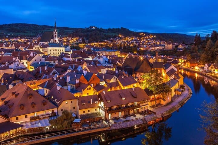 Day Tour from Prague to Český Krumlov — Guided UNESCO Castle & Old Town Visit photo 5