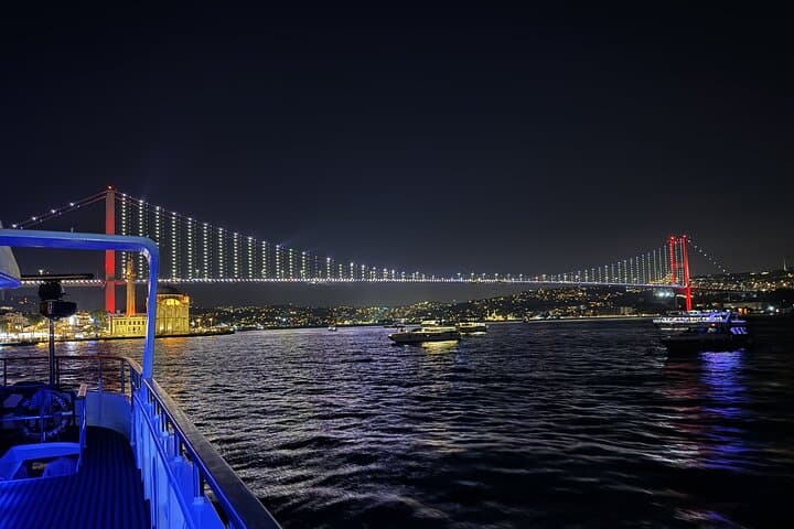 Bosphorus Night Lights Cruise: Evening Boat Tour with Tea & Cookies in Istanbul photo 6