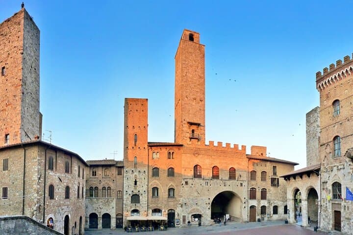 Half-Day San Gimignano & Wine Tasting from Florence photo 3