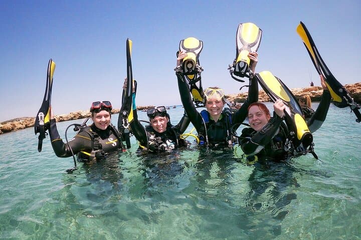 Discover Scuba Diving in Protaras — Beginner Green Bay Dives photo 3