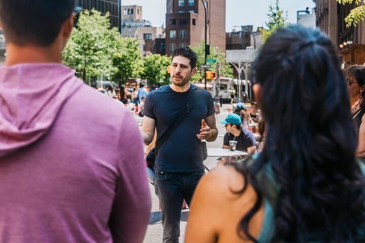 Greenwich Village Walking Tour: Historic Streets, Artists, and Bohemian New York photo 3