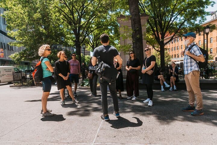 Greenwich Village Walking Tour: Historic Streets, Artists, and Bohemian New York photo 4