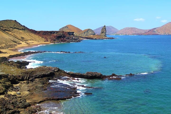 Day Trip to Bartolomé Island & Sullivan Bay — Pinnacle Rock Hike and Snorkel photo 4