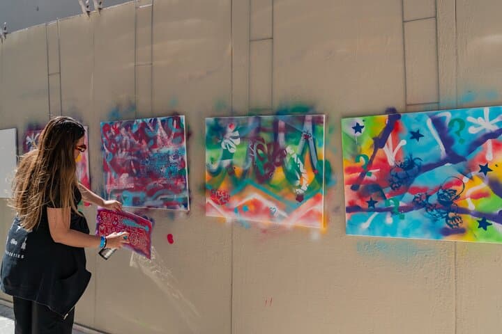 Wynwood Walls Spray Paint Canvas Class — Create Street Art in Miami photo 4