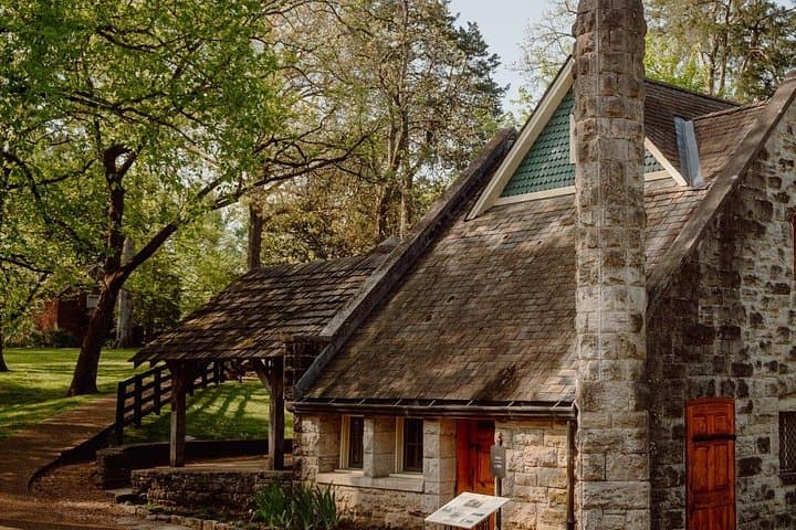 Battle at Belle Meade: Civil War Walking Tour and Complimentary Wine Tasting photo 2
