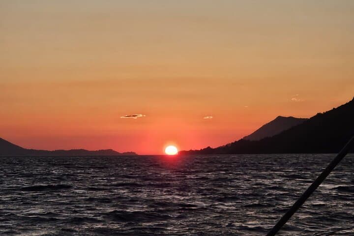 Cavtat Summer Escape: 4-Hour Sailing Adventure from Dubrovnik
