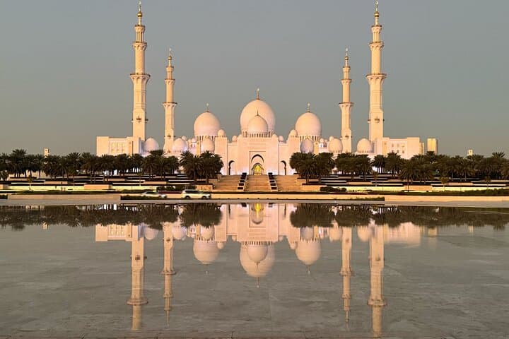 Abu Dhabi Half-Day City Tour — Sheikh Zayed Mosque, Emirates Palace & Heritage Market photo 1