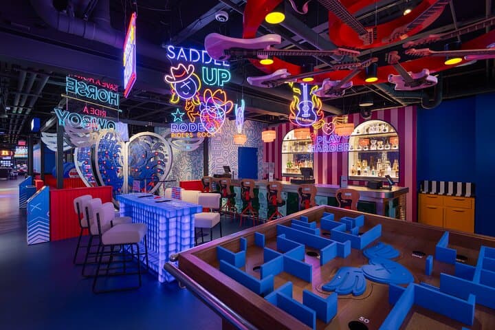 Play Playground Nashville: Adult Arcade, Rooftop Lounge & Game Pass photo 6