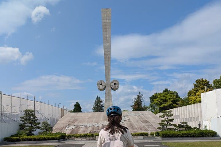 Pedal Through Peace: Himeji Tegarayama Park Bike Tour photo 3