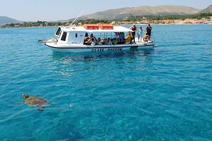 Zakynthos Turtle Cruise to Marathonisi, Keri Caves & Cameo Island photo 3