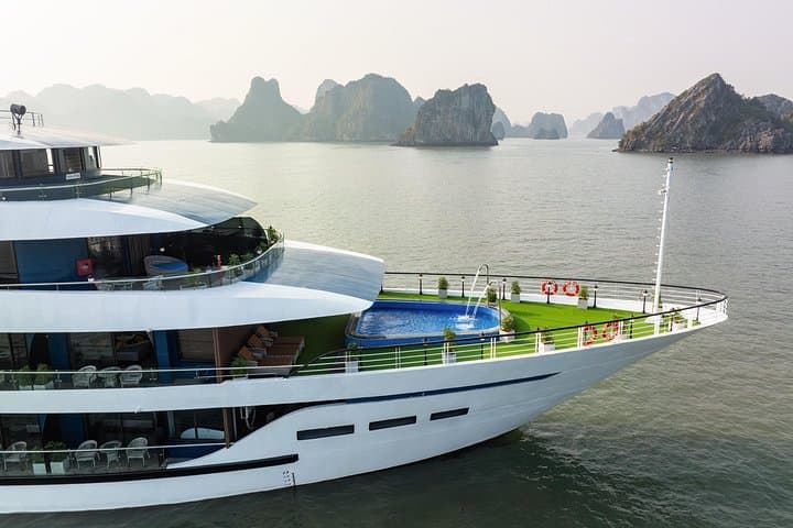 Luxury 3-Day Halong & Lan Ha Bay Cruise — All-Inclusive 5-Star Experience photo 4