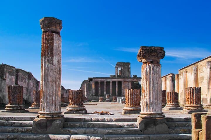Hike Vesuvius and Explore Pompeii: Day Trip from Naples photo 5