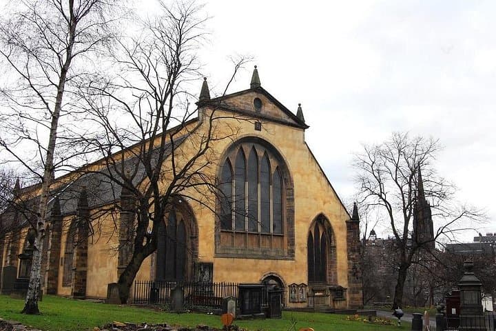 Edinburgh Self-Guided Audio Tour: Royal Mile, Arthur's Seat & Hidden Histories photo 3