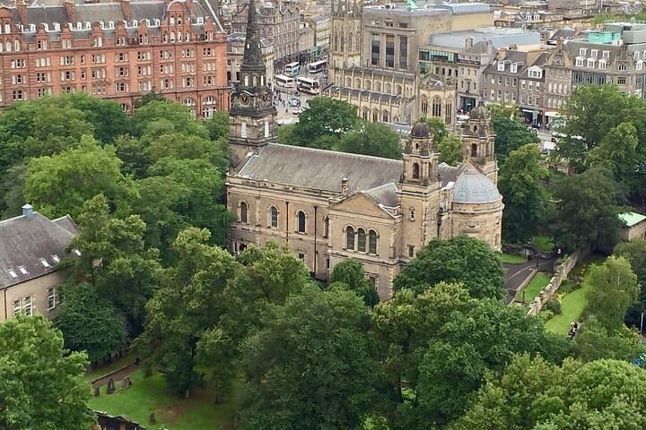 Edinburgh Self-Guided Audio Tour: Royal Mile, Arthur's Seat & Hidden Histories photo 6