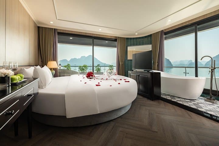 Luxury 2-Day Halong & Lan Ha Bay Cruise: 5-Star Cabin, Kayaks & Cooking Class photo 2