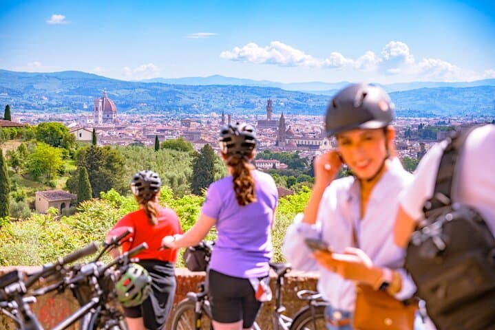 Chianti E-Bike Tour from Florence: Wine, Lunch & Vineyards photo 4