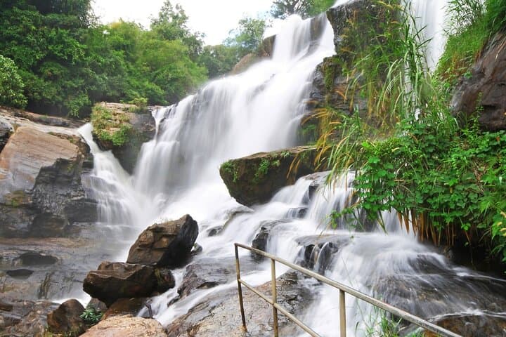 Doi Inthanon Day Trip: Waterfalls, Hill Tribe Markets & Thailand’s Highest Peak photo 3