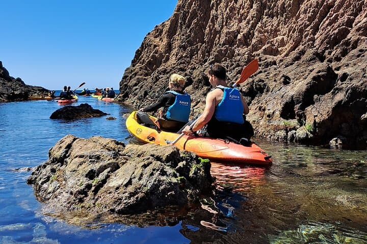 Cabo de Gata Kayak and Full-Face Snorkel Tour with Photos Included photo 3