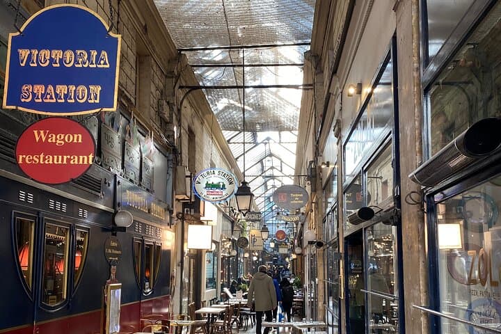 Explore Paris Covered Passages: Guided Escape-Game Walking Tour photo 6