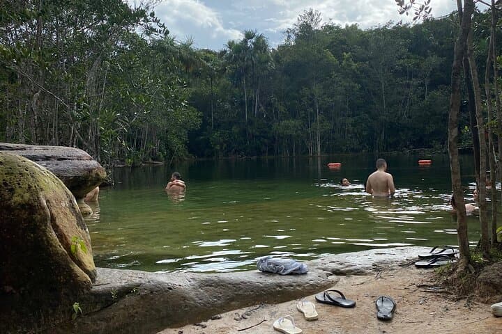 Private Day Transfer to Presidente Figueiredo: Waterfalls, Caves & Crystal Lagoons from Manaus photo 5