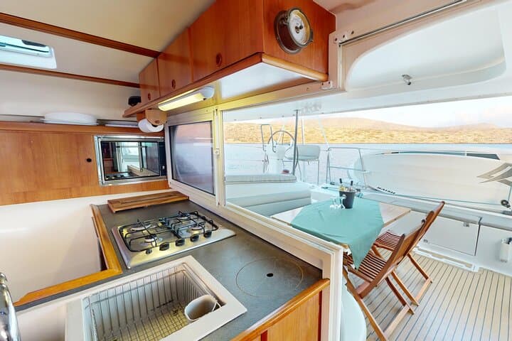 Catamaran Sailing to Dia Island: All-Inclusive Day Cruise from Heraklion photo 3