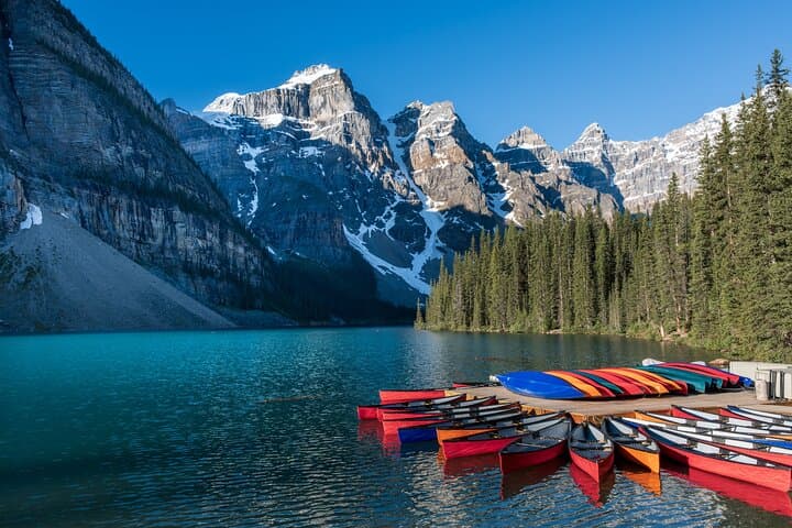 Moraine Lake Sunrise Private Luxury Tour from Canmore & Banff photo 4