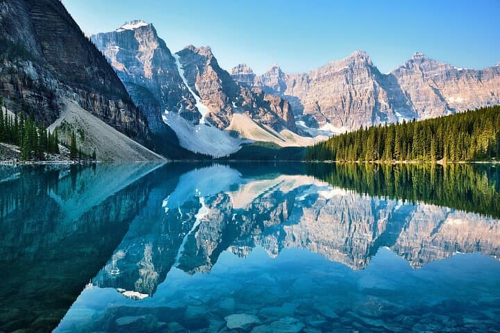 Luxury Private Tour to Moraine Lake & Lake Louise from Canmore or Banff — Day Trip with Canoe and Rockpile Views photo 2