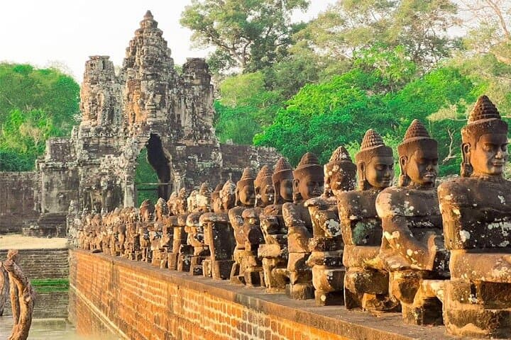 Cycle Angkor Wat & Bayon: Explore the Smiling Temples by Bike photo 5