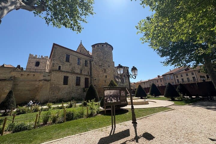 Narbonne E-Scavenger Hunt: Self-Guided GPS City Game and Historical Walk photo 3