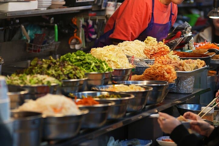 Seoul Gwangjang Market Vegan & Vegetarian Food Tour — 11 Plant-Based Tastings photo 2