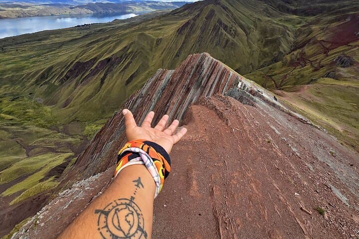 Pallay Punchu Private Tour from Cusco — Layo Lagoon & Raqchi Day Trip photo 4