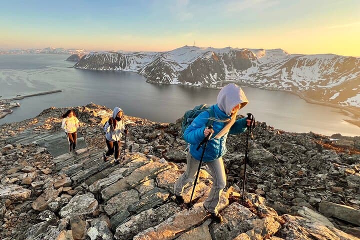 Honningsvåg Sherpa Steps Hike to Arctic Ocean Views