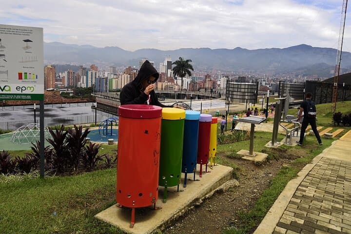 Medellín Neighborhoods Motorcycle Tour: Viewpoints, UVAs & Local Life