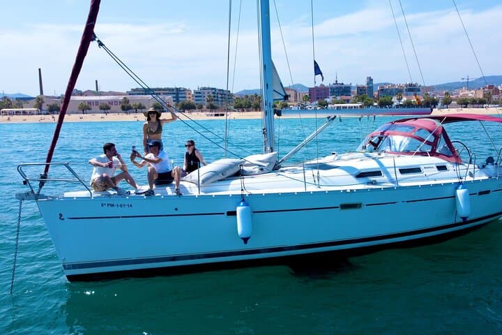 Private 2-Hour Sailing Along Barcelona’s Coast — Port Olímpic Escape photo 2