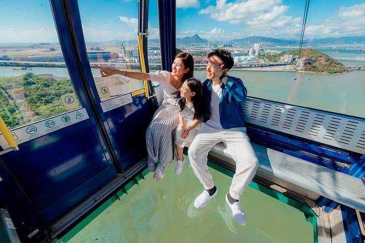 Ngong Ping 360 Cable Car: Scenic Lantau Ride to Tian Tan Buddha photo 2