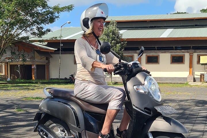 Bali Scooter Lessons and Rentals: Learn to Ride Like a Local in Seminyak photo 3