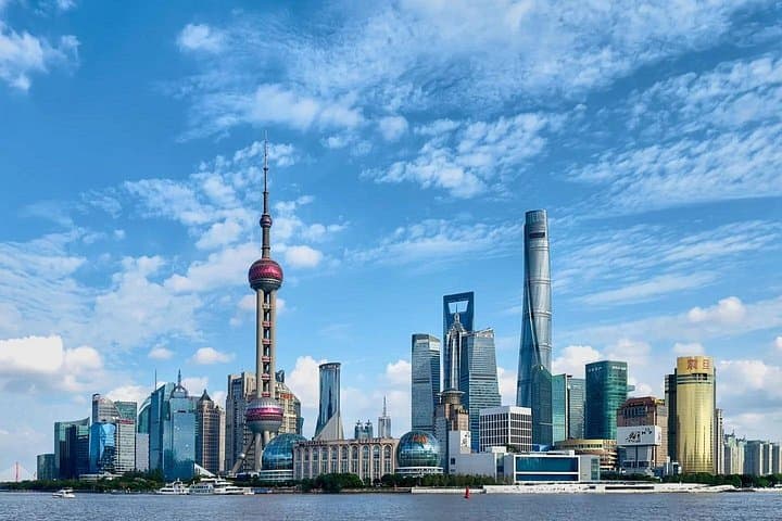 Shanghai's Essence: 4-Hour Walking Tour from Yu Garden to The Bund photo 1