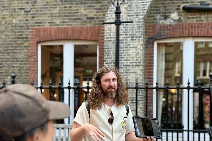 Secrets of Covent Garden: Guided Walking Tour & Cocktail at Rules Restaurant photo 6