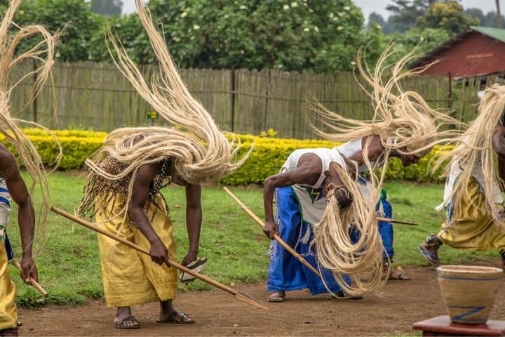 Kigali One-Day Cultural Experience: Intore Dance, Imigongo & Community Markets photo 3