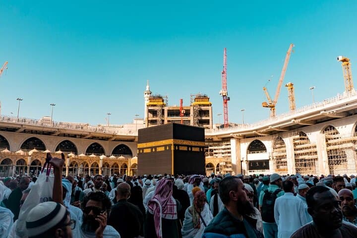 Makkah Bus Tour of Two Holy Mosques Architecture and Historic Sites photo 4