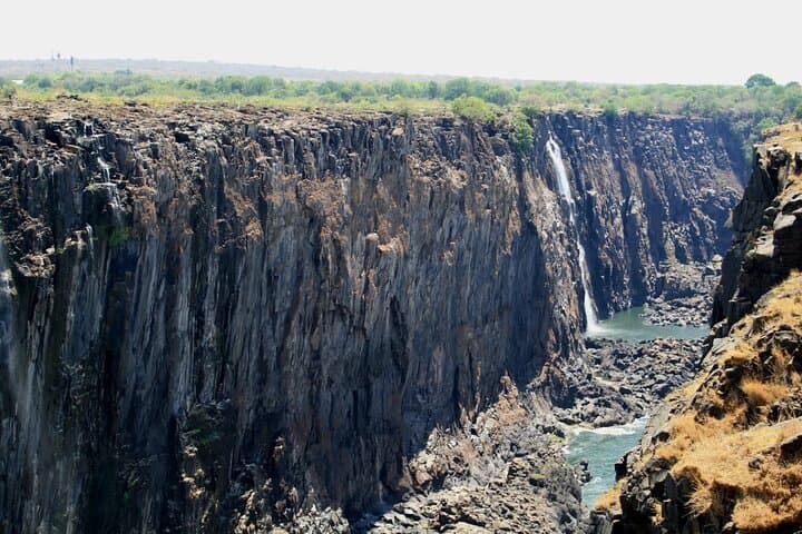 7-Day Kruger to Victoria Falls: Budget Safari & Waterfall Adventure photo 3