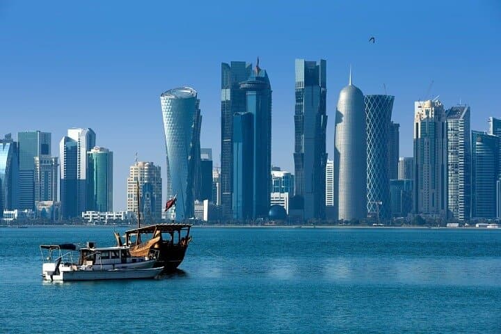 Doha Corniche City Tour and Traditional Dhow Cruise photo 2