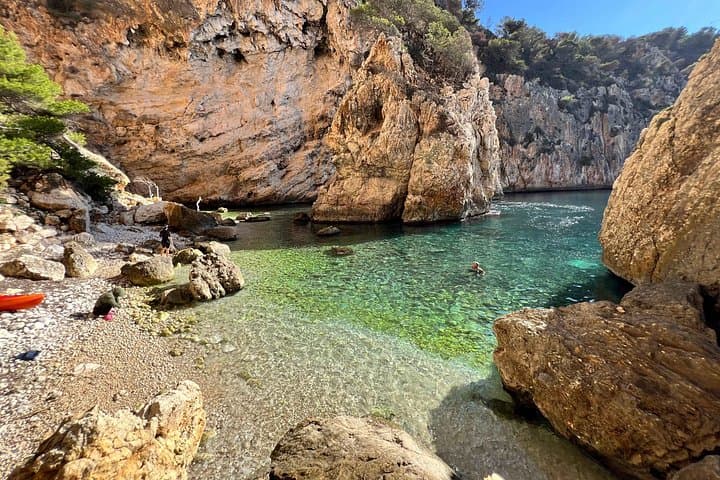 Kayak Granadella: Paddle Caves, Snorkel Cala en Caló & Ambolo Beach photo 2