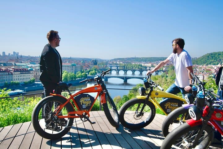 Prague E-Bike Tour: 10 Must-See Landmarks & Viewpoints