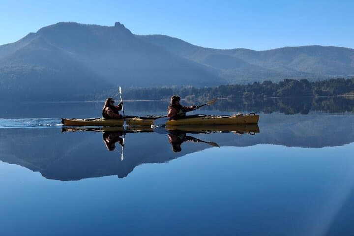 Half-Day Kayak on Lake Gutiérrez in Bariloche photo 3