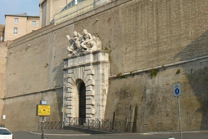 Vatican Museums & Sistine Chapel Guided Tour — Insider Highlights and Practical Tips photo 3